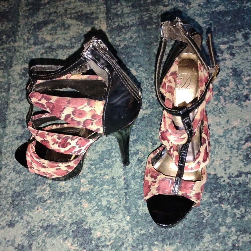 Leopard Print Strappy Open-Toe Stiletto Heels